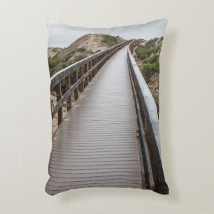 Cojín Decorativo Puente del pie en el parque de estado del lago oso