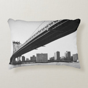 Cojín Decorativo Puente y horizonte, Nueva York, los E.E.U.U. de