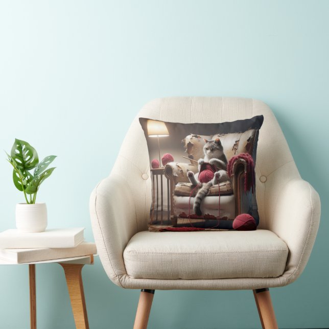 Cojín Decorativo Punto De Gato En El Sillón Antiguo (Silla)