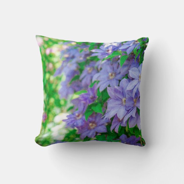 Cojín Decorativo Purple Clematis flower (Anverso)