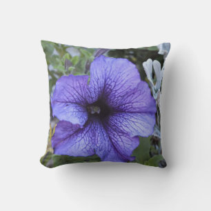 Cojín Decorativo Púrpura Petunia Pillow
