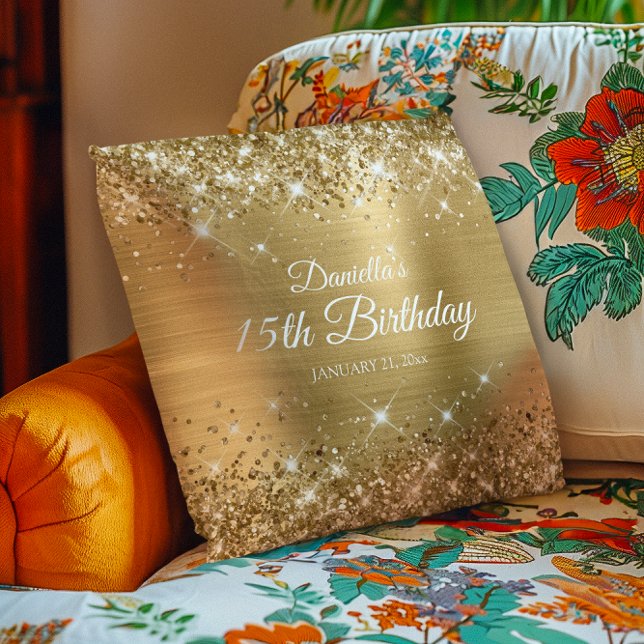 Cojín Decorativo Purpurinoso de Relieve metalizado dorado 15º cumpl (Glittery Gold Foil 15th Birthday Throw Pillow)