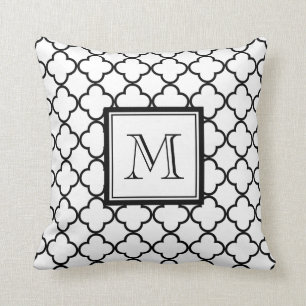 Cojín Decorativo Quatrefoil blanco y negro, su monograma