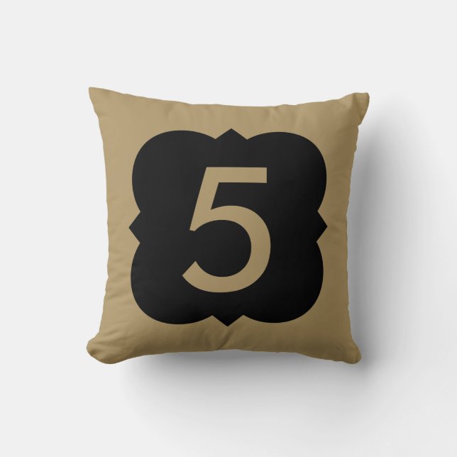 Cojín Decorativo Quatrefoil: Número 5 (Anverso)