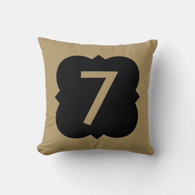 Cojín Decorativo Quatrefoil: Número 7 (Anverso)