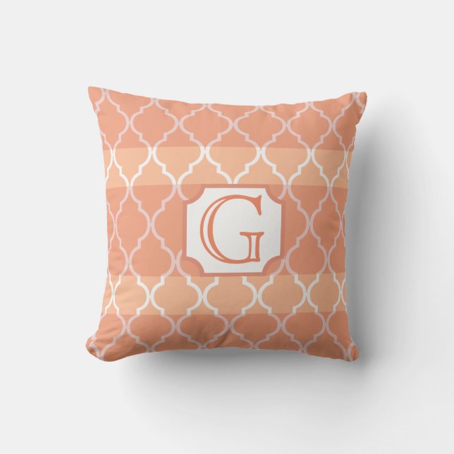 Cojín Decorativo Quatrefoil Stripe Monograma de Cheryl Daniels (Anverso)