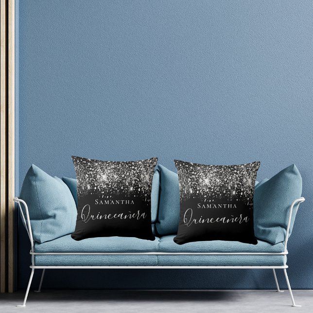 Cojín Decorativo Quinceanera purpurina negro gotas monograma de pla (Subido por el creador)