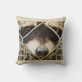 COJÍN DECORATIVO RACCON ON PILLOW