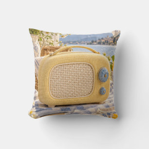 Cojín Decorativo Radio Vintage Amarillo Mantequilla Lago Pícnic