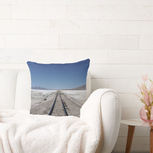 Cojín Decorativo Rails in the White Desert (Sofá)