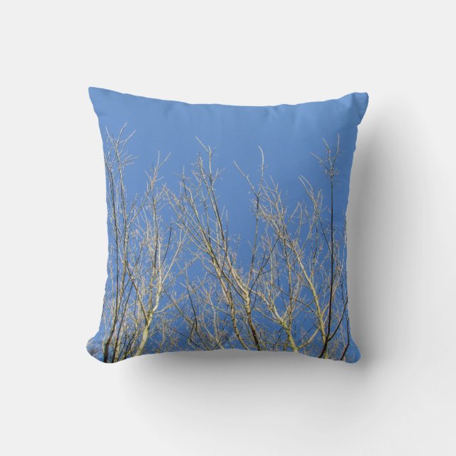 Cojín Decorativo Ramas de cielo azul y árbol (Anverso)