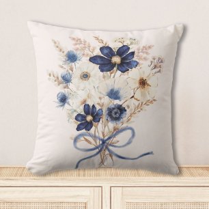 Cojín Decorativo Ramo Floral de Flores Azul Marino Acuarela
