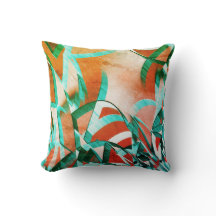 Rasas azules o cian sobre un naranja rústico rojiz