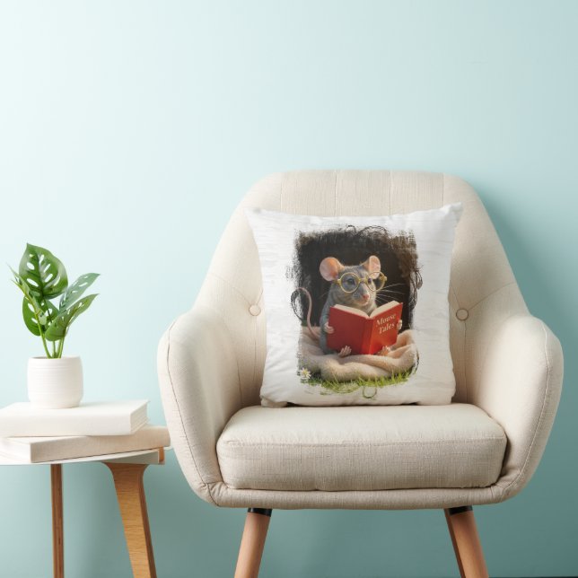 Cojín Decorativo Ratón leyendo un libro (Silla)