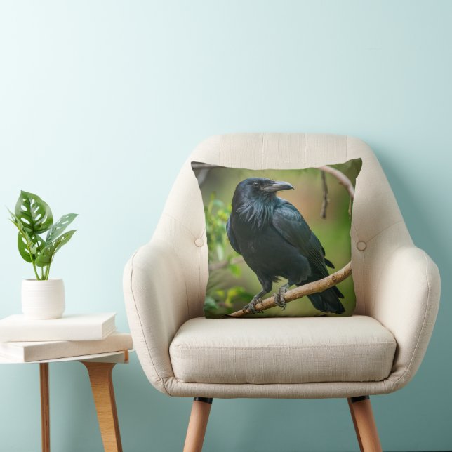 Cojín Decorativo Raven en una rama de árbol (Silla)