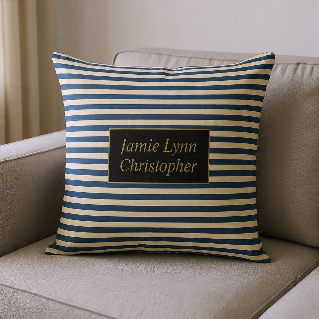 Cojín Decorativo Rayas Azules/Vainilla Monogramadas (Subido por el creador)