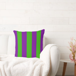 Cojín Decorativo Rayas de Halloween en morado y verde