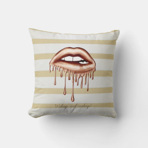 Cojín Decorativo Rayas doradas modernas femeninas, labios goteando 