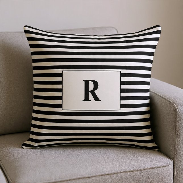 Cojín Decorativo Rayas Negras/Blancas Monogramadas (Subido por el creador)