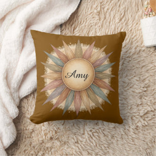 Cojín Decorativo Rayos de sol silenciados con nombre personalizado