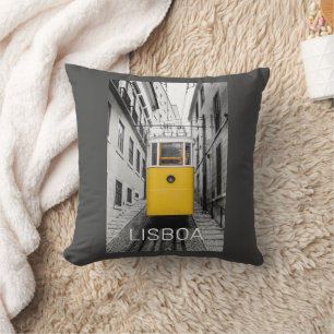 Cojín Decorativo Recuento vintage de tranvía retro de Lisboa Portug