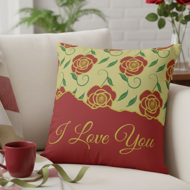 Cojín Decorativo Red Gold Roses Love You (Romantic message pillow in gold and red, covered by roses. Perfect for Valentines gift.)