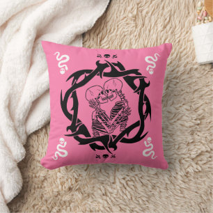 Cojín Decorativo Regalo de enamorados románticos rosa oscuro gótico