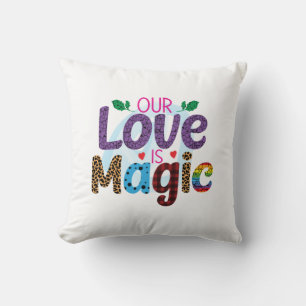 Cojín Decorativo Regalos de boda   Nuestro Amor Es La Magia