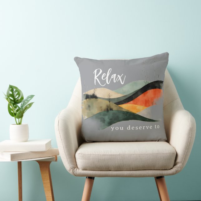 Cojín Decorativo "Relax, You Deserve To" Rolling Hills Throw Pillow (Silla)