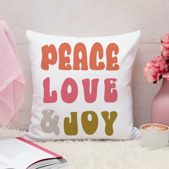 Cojín Decorativo Retro Groovy Peace Love Joy Holiday Photo (Retro Groovy Peace Love Joy Holiday Photo Throw Pillow)