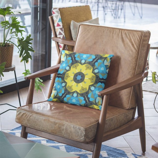 Cojín Decorativo Retro Mandala Flor Amarillo y Azul (Subido por el creador)