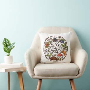 Cojín Decorativo Revisa Mis Bolsillos – Divertido Cazador de Insect