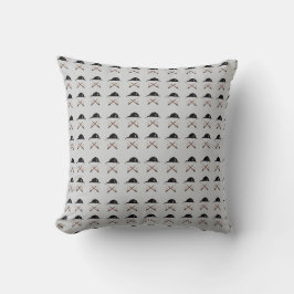 Cojín Decorativo Riding helmet and crops Throw Pillow