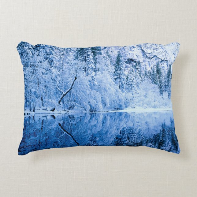 Cojín Decorativo Río Merced| Parque Nacional Yosemite, CA (Anverso)