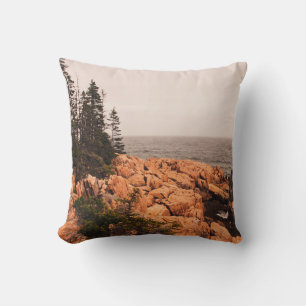 Cojín Decorativo Rocas y árboles en la costa de Maine en Acadia N