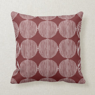 Cojín Decorativo Rojo de ladrillo geométrico primitivo de los orbe