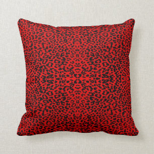 Cojín decorativo rojo del extracto del leopardo