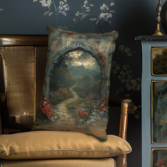 Cojín Decorativo Romántico Fantasía Horror Drácula Castillo Gótico (Subido por el creador)