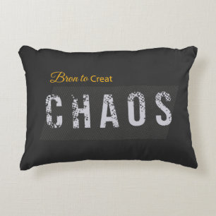 Cojín Decorativo Ropa urbana creadora de caos divertido
