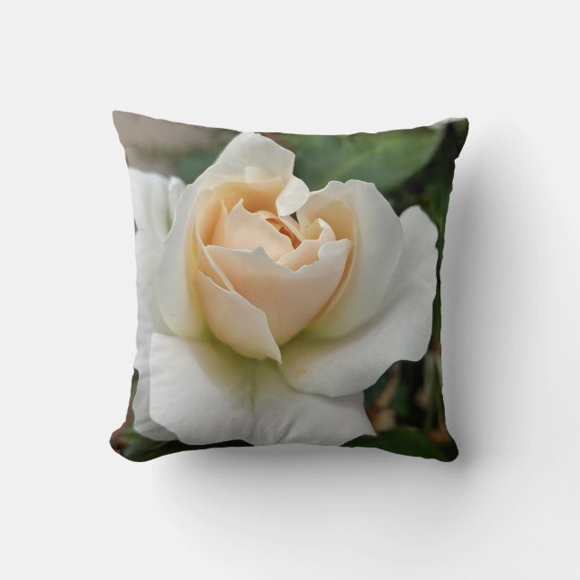 Cojín Decorativo Rosa Blanca (Anverso)