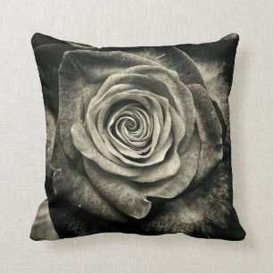 Cojín Decorativo Rosa blanca y negra vintage