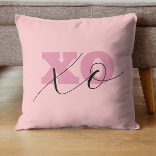 Cojín Decorativo Rosa Caramelo Moderno Negro XOXO San Valentín