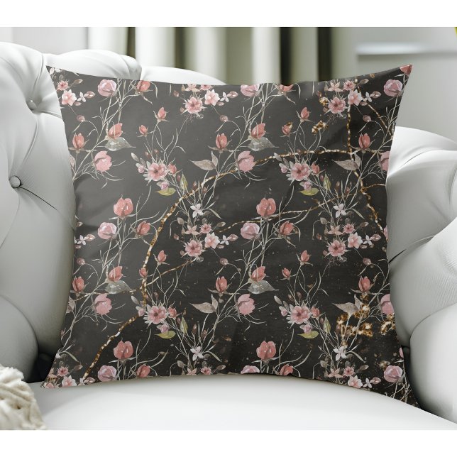 Cojín Decorativo Rosa floral moderno elegante y negro (Subido por el creador)