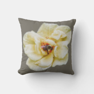 Cojín Decorativo Rosa y abeja