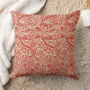 Cojín Decorativo Rosa y Cardo Floral Rojo William Morris