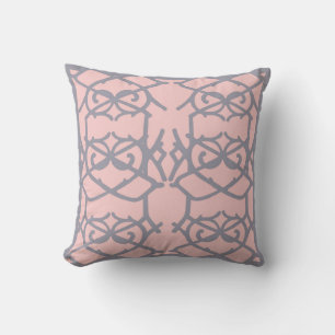 Cojín Decorativo Rosa y gris de encaje de hierro