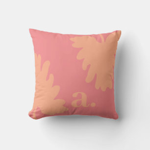 Cojín decorativo rosado monograma