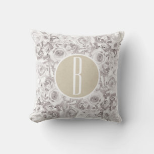 Cojín Decorativo Rosas de Invierno Rústicas Blancas Monograma Letra