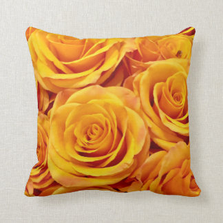 Cojín Decorativo Rosas de oro amarillos