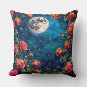Cojín Decorativo Rosas exuberantes enmarcando una luna llena en una